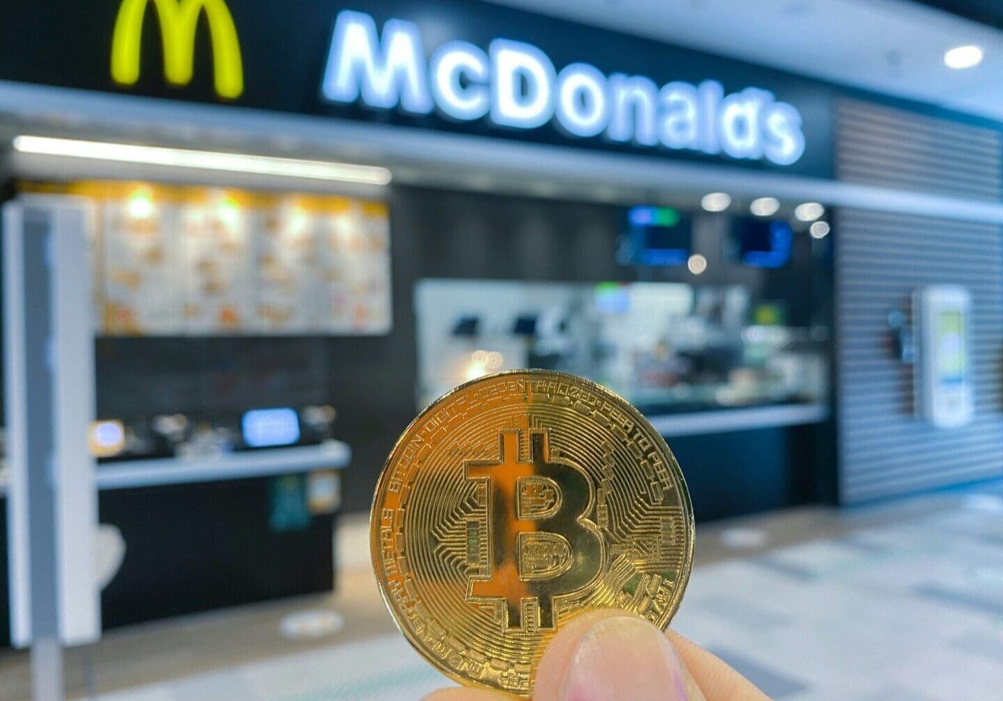 Bitcoin-at-mcdonalds-scaled