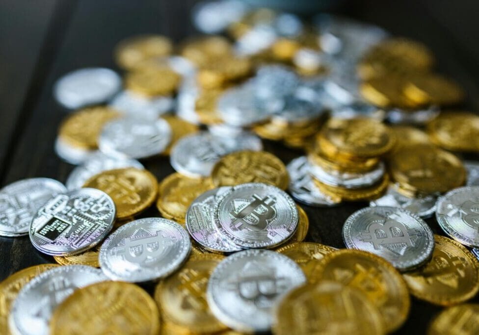 bitcoin_coins_pile-scaled